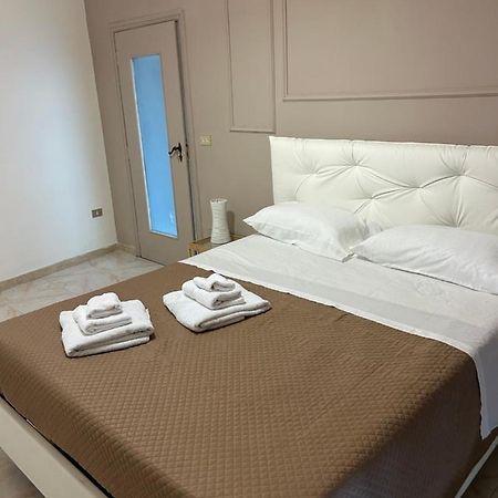 Happy Fly Hotel Napoli Exterior foto