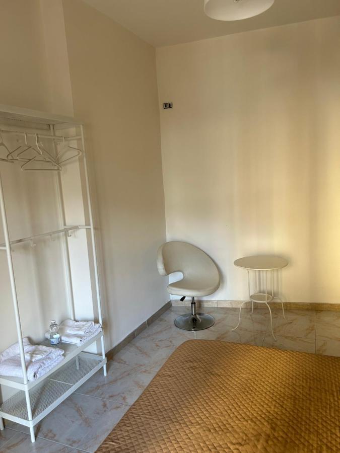 Happy Fly Hotel Napoli Exterior foto
